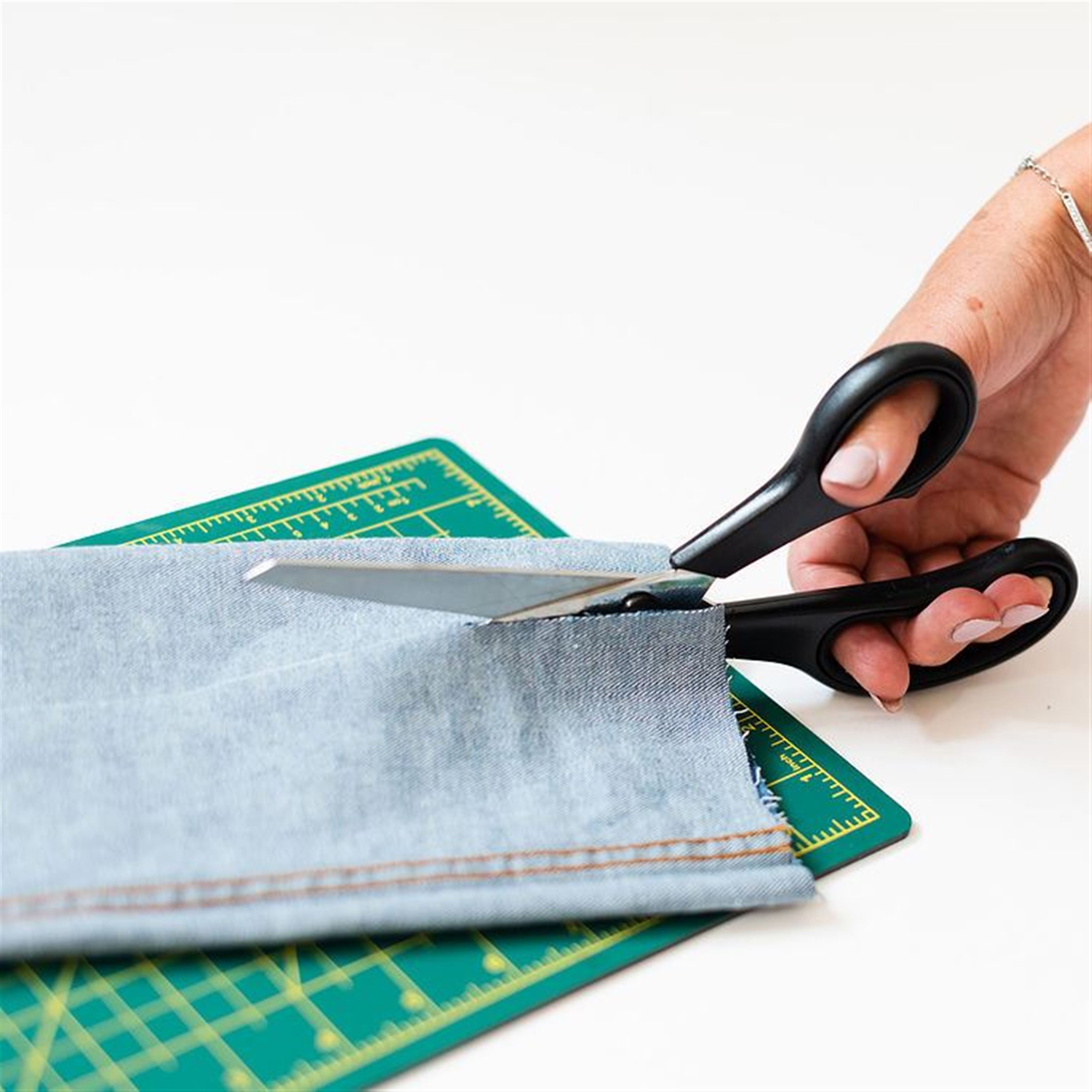 Dressmaking Scissors Korbond 9" inch 